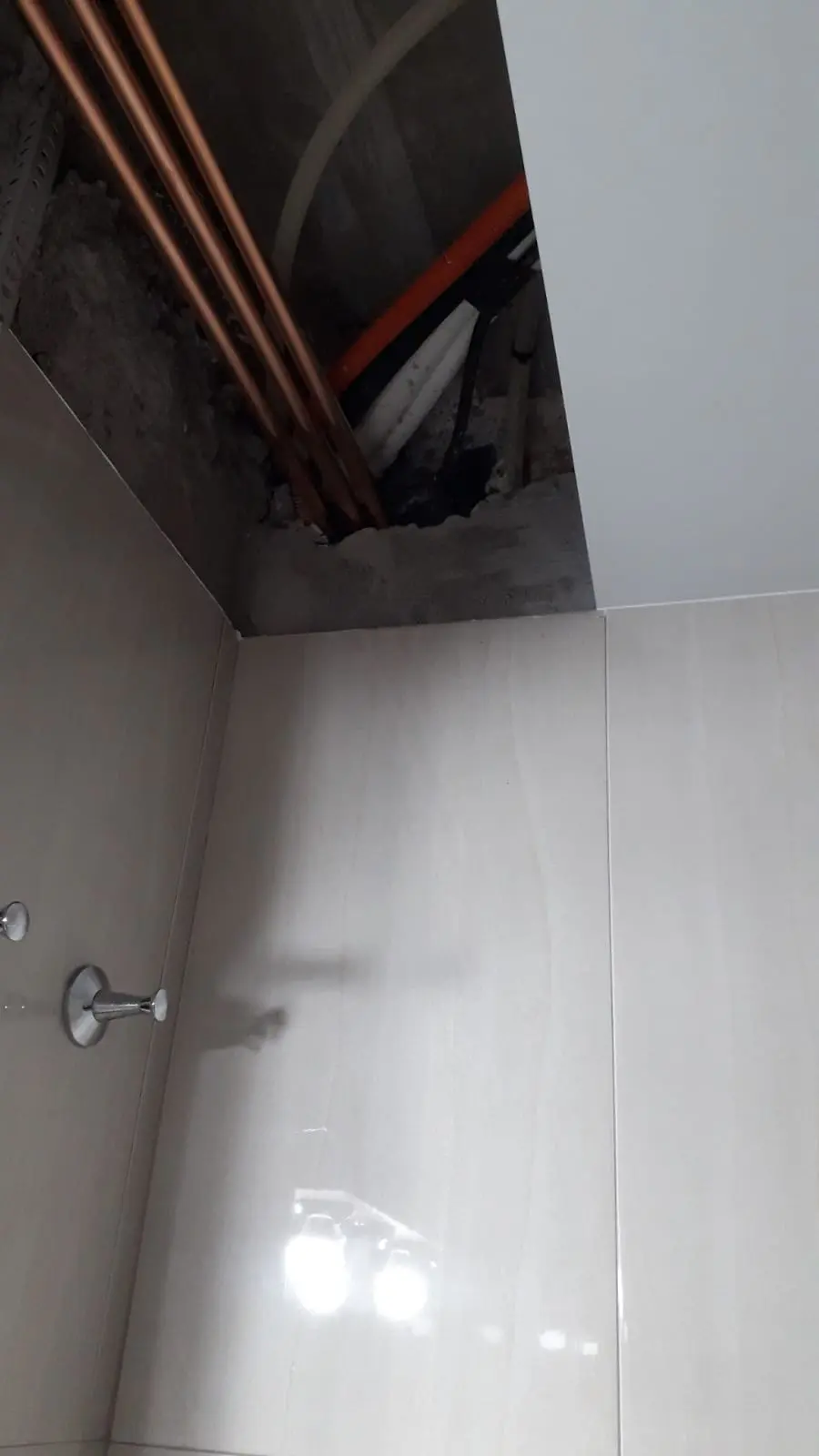 Placare Pereți și Pardoseală Baie Gips-Carton și Gresie - Geoalex