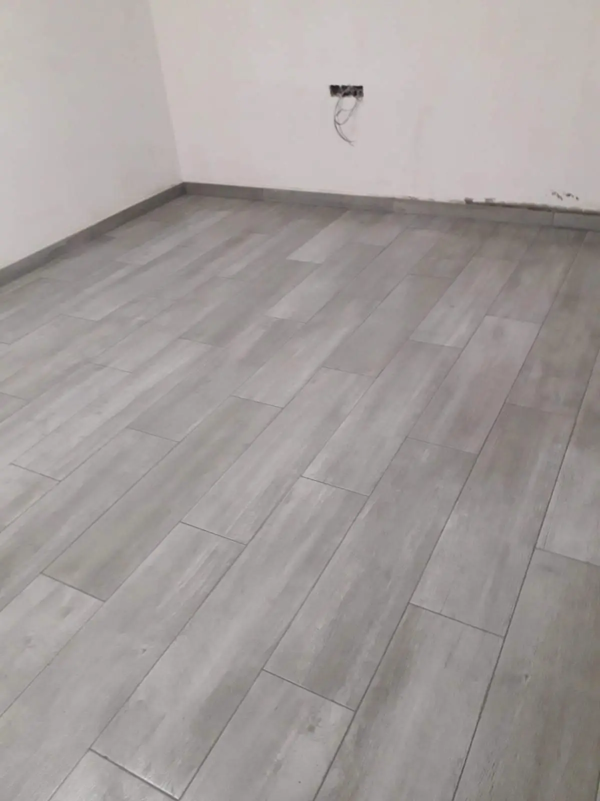 Spațiu Interior cu Mobilier Demontat și Depozitat - Geoalex